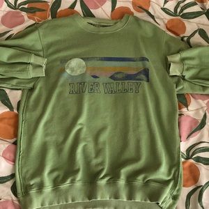 Medium Aerie Crewneck “River Valley” in green, Summer 2021 Collection